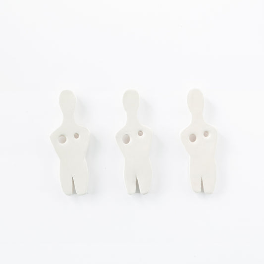 CYCLADIC FEMALE CERAMIC MAGNET