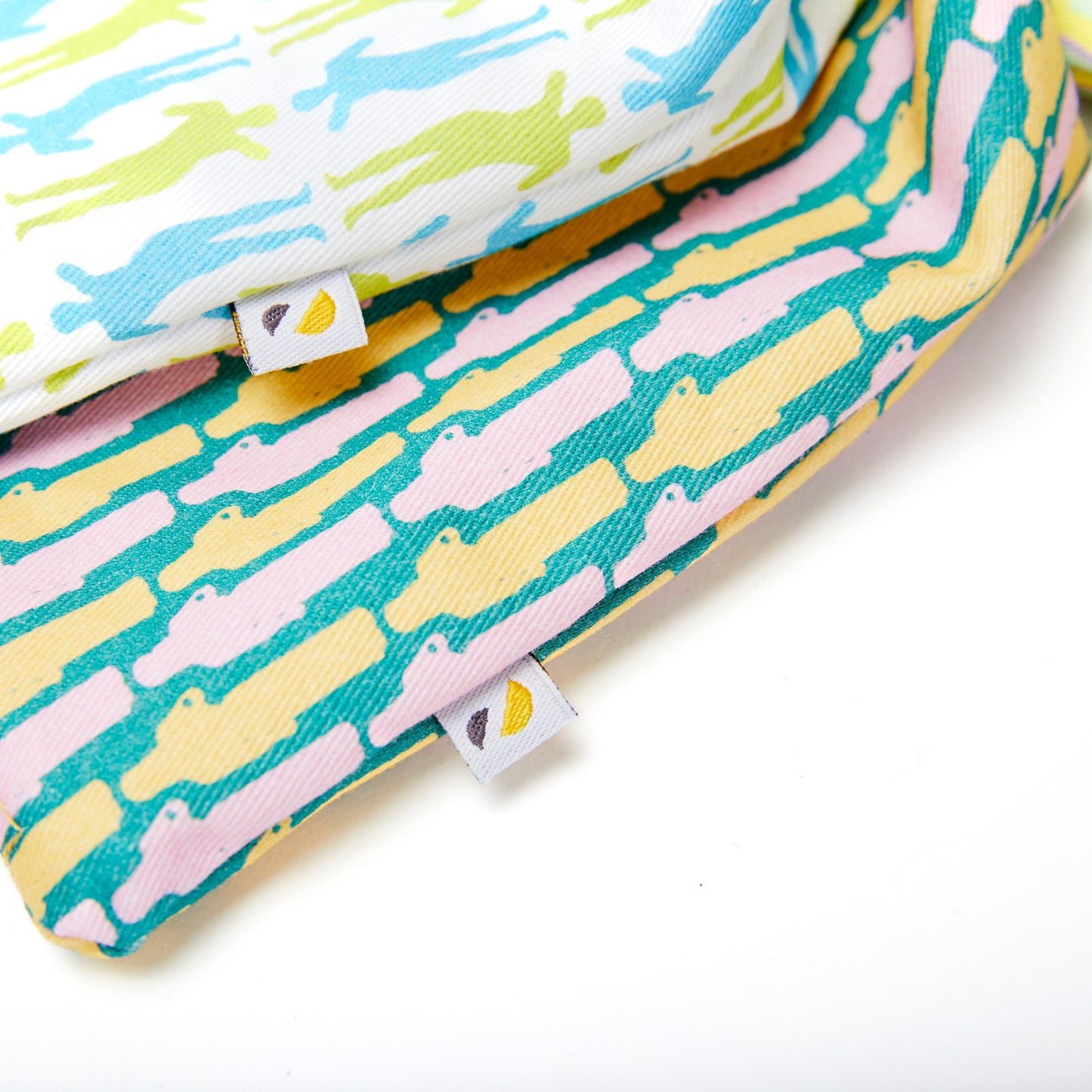 POUCH KORE_A